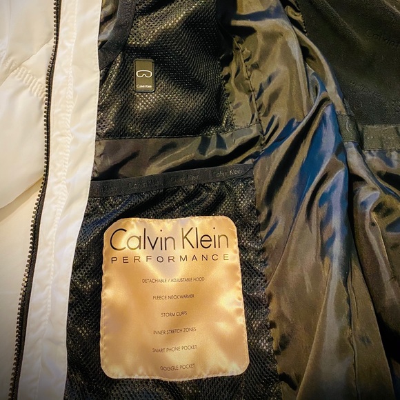 Calvin Klein Performance Puffer Coat - Picture 7 of 11